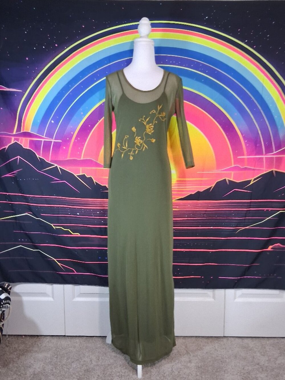 On n'est pas des anges vintage olive mesh maxi dress.